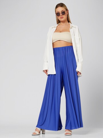 Guido Maria Kretschmer Curvy Wide leg Trousers 'Samantha' in Blue