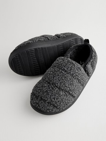 Pantoufle Next en gris