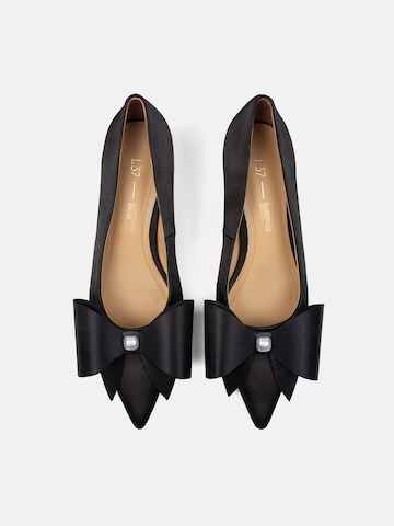 L37 HANDMADE SHOES Pumps 'ORACLE MIRAGE' in Zwart: voorkant
