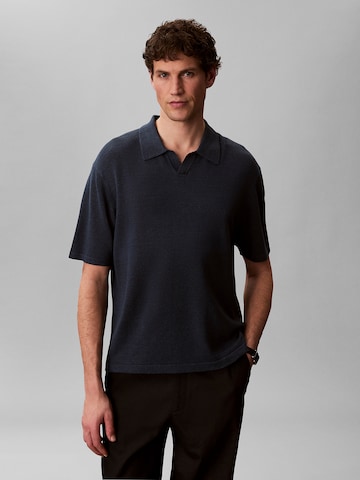Coupe regular T-Shirt Calvin Klein en bleu : devant