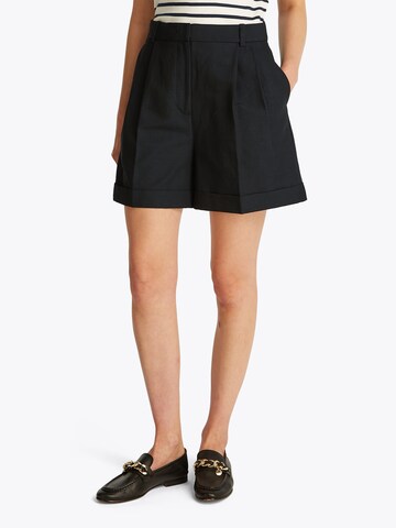 regular Pantaloni chino di TOMMY HILFIGER in nero: frontale