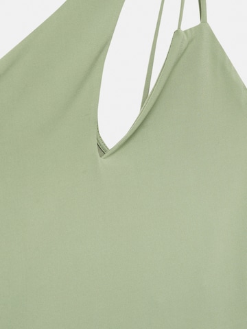 Top di Pull&Bear in verde