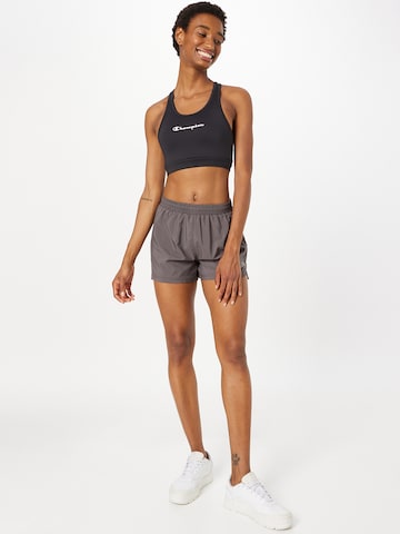 Newline Regular Sportshorts in Grau