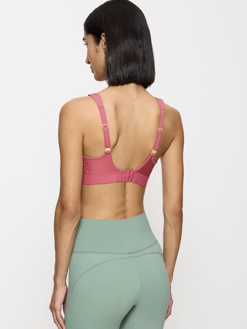 Triumph Triaction Bralette Sports bra ' Triaction Extreme Lite ' in Pink