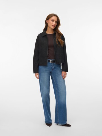 VERO MODA Between-Season Jacket 'VMIda' in Black