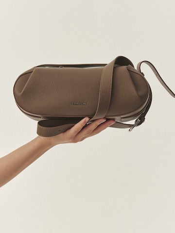 TATUUM - Mala de ombro 'Livia 1' em castanho