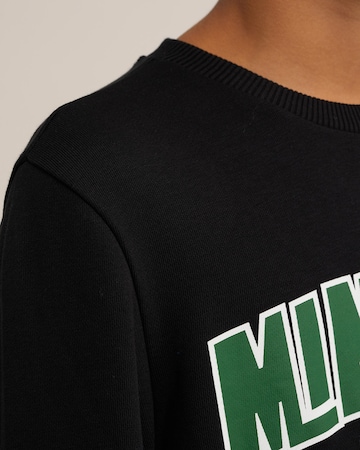 WE Fashion - Sweatshirt em preto