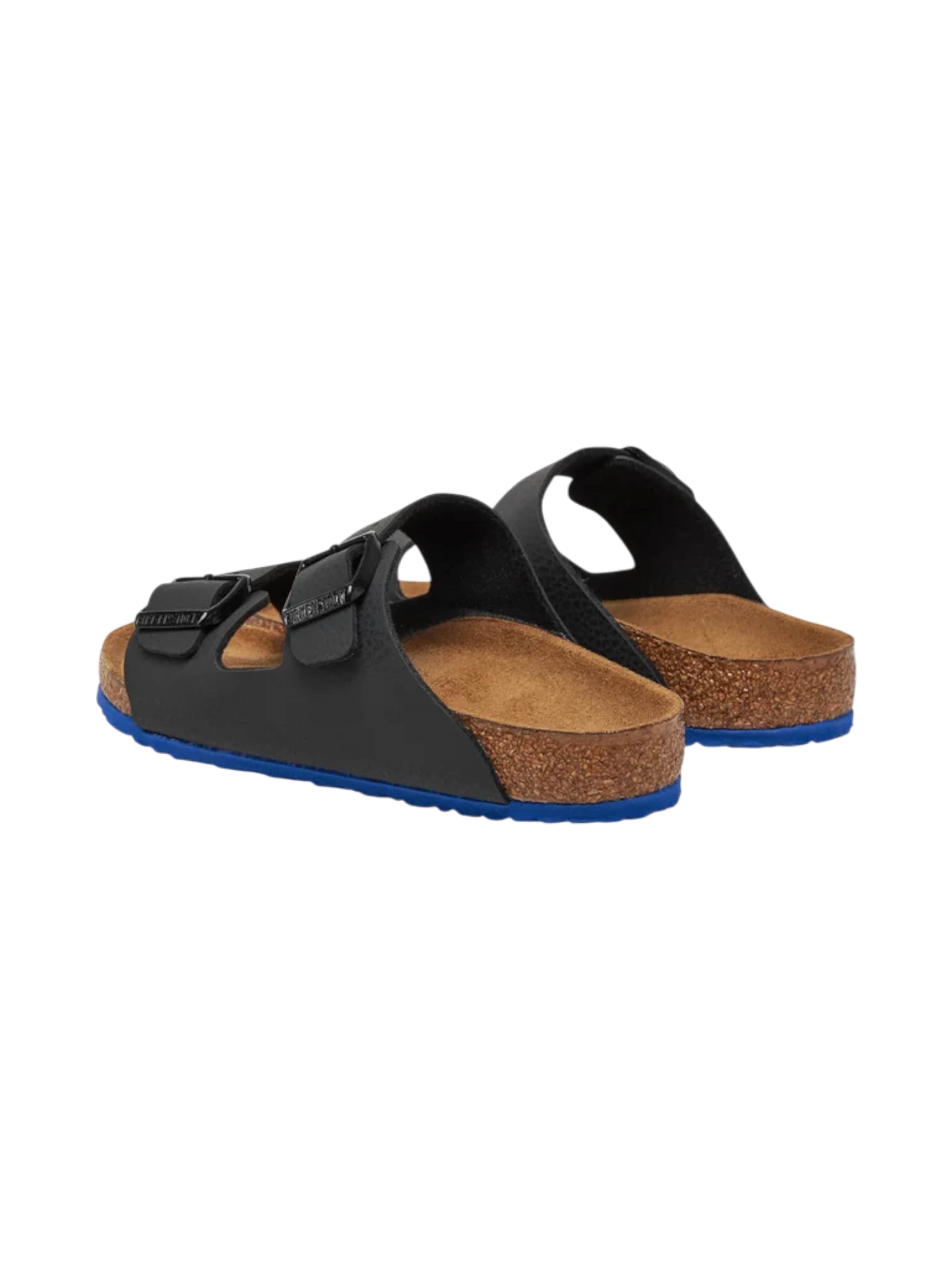 BIRKENSTOCK - Sandalias en negro
