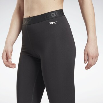 Skinny Pantalon de sport Reebok en noir