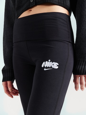 Nike Sportswear Flared Κολάν σε μαύρο