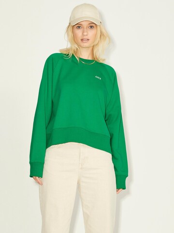 JJXX Sweatshirt 'Caitlyn' in Green: front