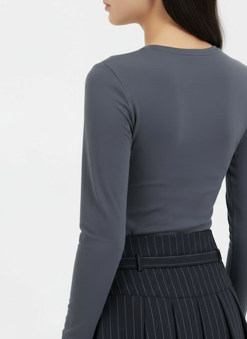 studioselect - Camiseta 'Blanca' en azul