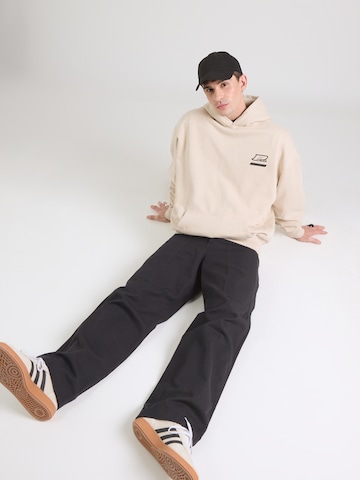 Bluză de molton 'Hawkins' de la Pegador pe bej