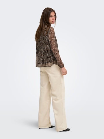 ONLY - Blusa en marrón