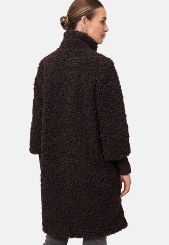 zero Between-seasons coat in Brown