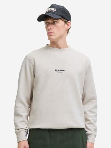 JACK & JONES Свитшот 'Soho' в Серый