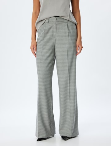 Koton Wide leg Pantalon in Grijs: voorkant