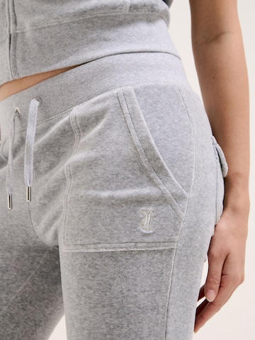 Tapered Pantaloni sportivi di Juicy Couture in grigio
