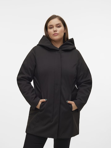 Vero Moda Curve Overgangsjakke i sort: forside