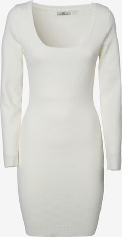 balta Influencer Suknelė: priekis