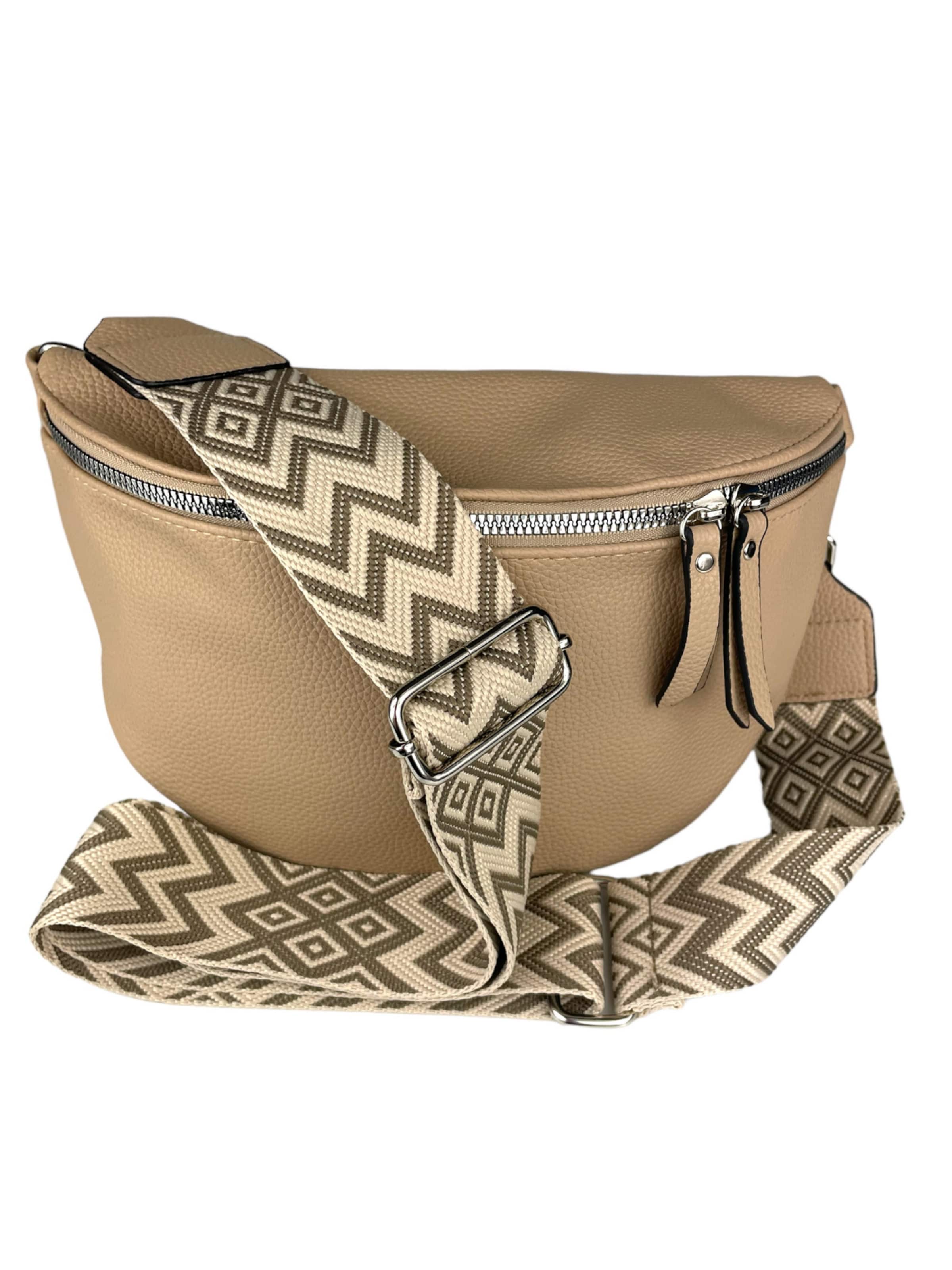 Kumixi Fanny Pack in Beige: front