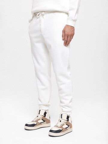 Effilé Pantalon Antioch en blanc