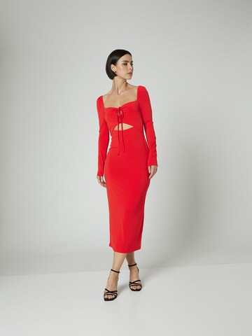 A LOT LESS - Vestido 'Eliza' em vermelho