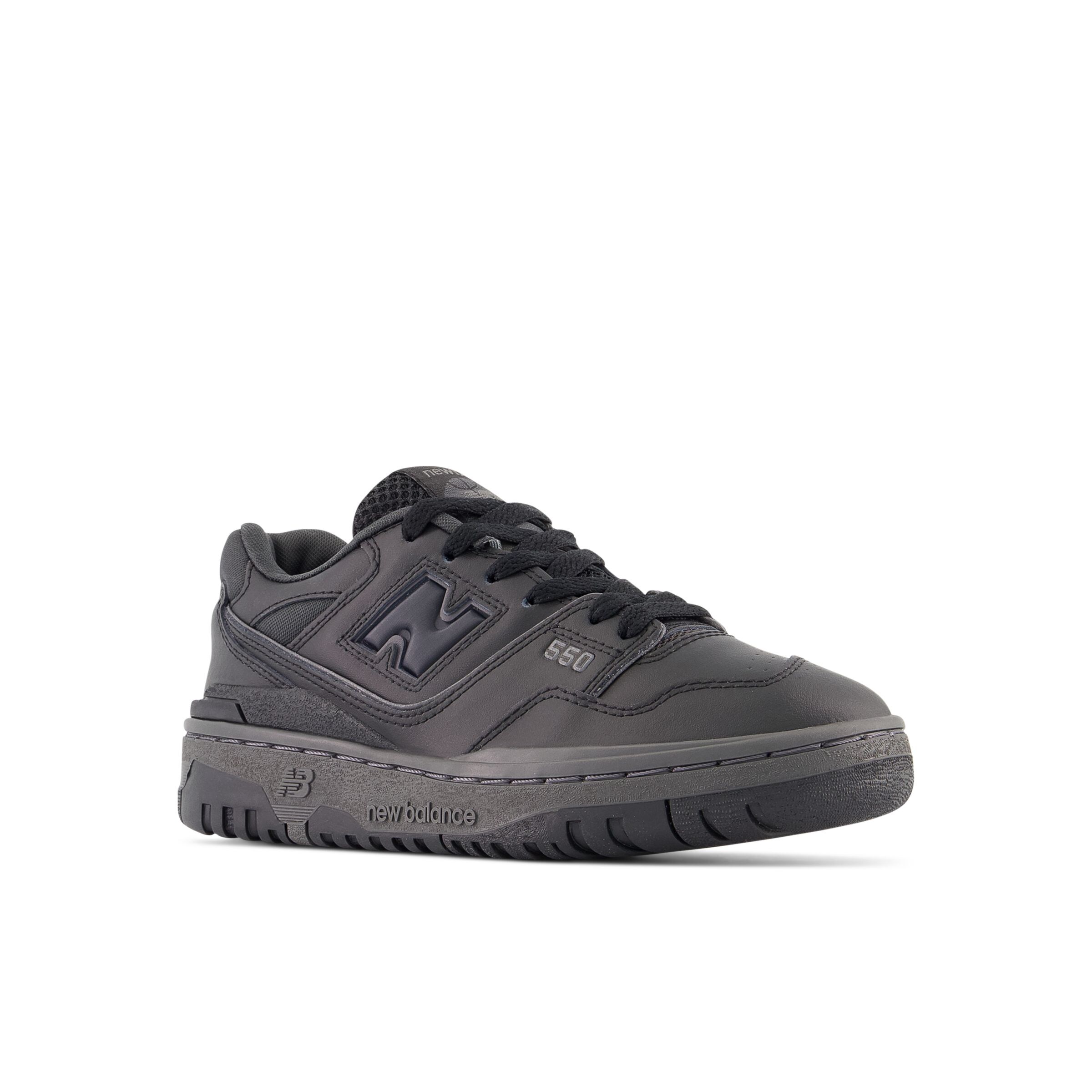 new balance Trainers '550' in Black