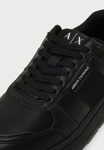 ARMANI EXCHANGE Tenisky – černá