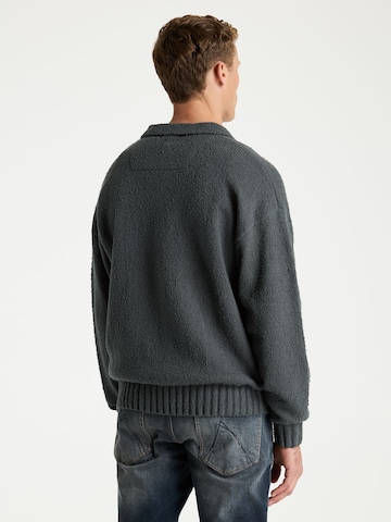 CHASIN' Sweater 'Odin Pilo' in Green