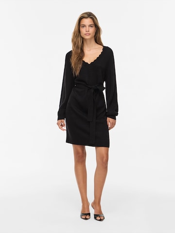 Rochie tricotat 'VINOA' de la VILA pe negru
