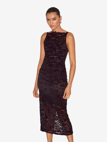 Lipsy Cocktail dress in Black: front