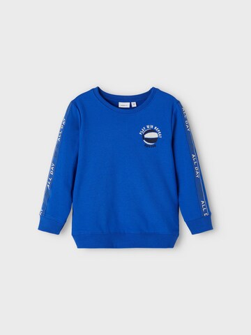 NAME IT - Sweatshirt 'Loui' em azul