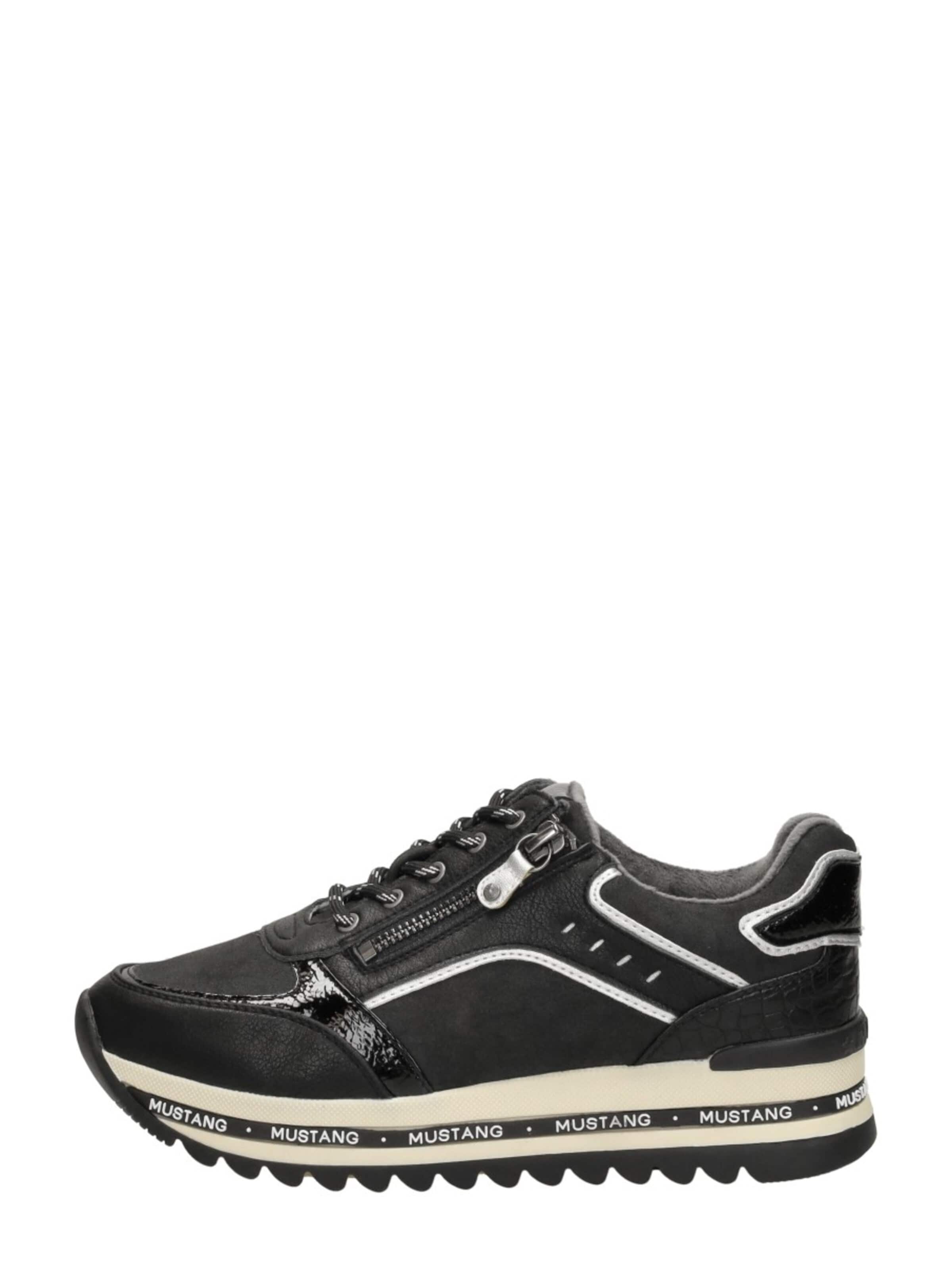 MUSTANG Sneakers 'Sneakers Laag' in 36 in Black, Item view