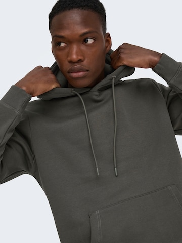 Sweat-shirt 'ONSConnor' Only & Sons en gris
