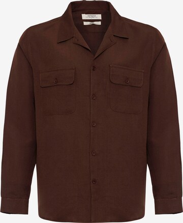 Antioch Regular fit Button Up Shirt in Brown: front