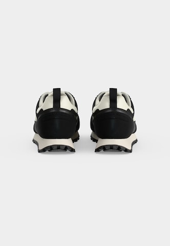 ARMANI EXCHANGE Sneaker in Schwarz