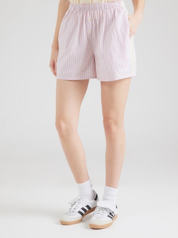 ADIDAS ORIGINALS Loosefit Byxa i vit: framsida