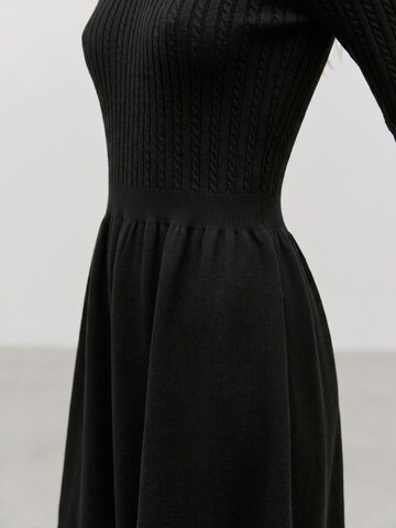 VERO MODA Knit dress in Black