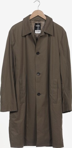 Windsor Jacket & Coat in M-L in Brown: front