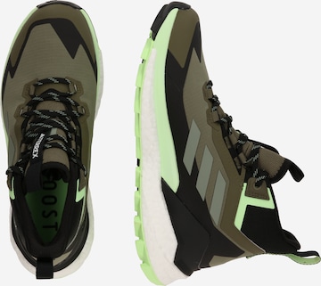 ADIDAS TERREX Boots 'Free Hiker 2.0' σε πράσινο