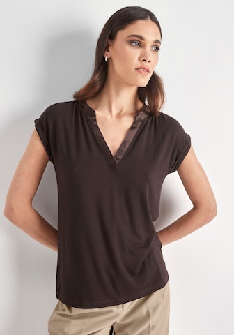 HECHTER PARIS Shirt in Brown: front