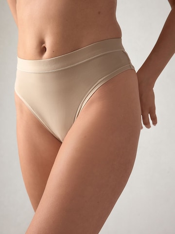 self. Panty in Beige