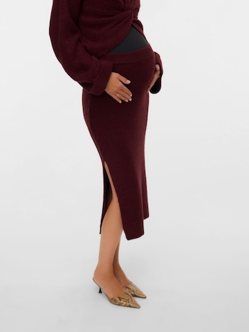 MAMALICIOUS Skirt in Red: front