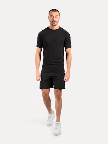 Smilodox T-Shirt Delian Casual Fit in Schwarz