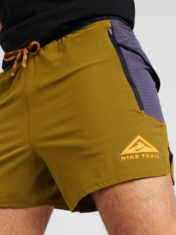NIKE Regular Спортен панталон 'Second Sunrise' в зелено