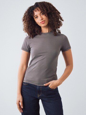 Maglietta di Honest Basics in grigio