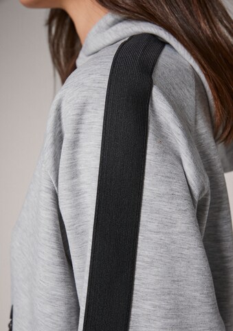 comma casual identity Sweatshirt in Grey