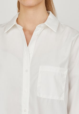 SISTERS POINT - Blusa 'VIARRA' en blanco: frente