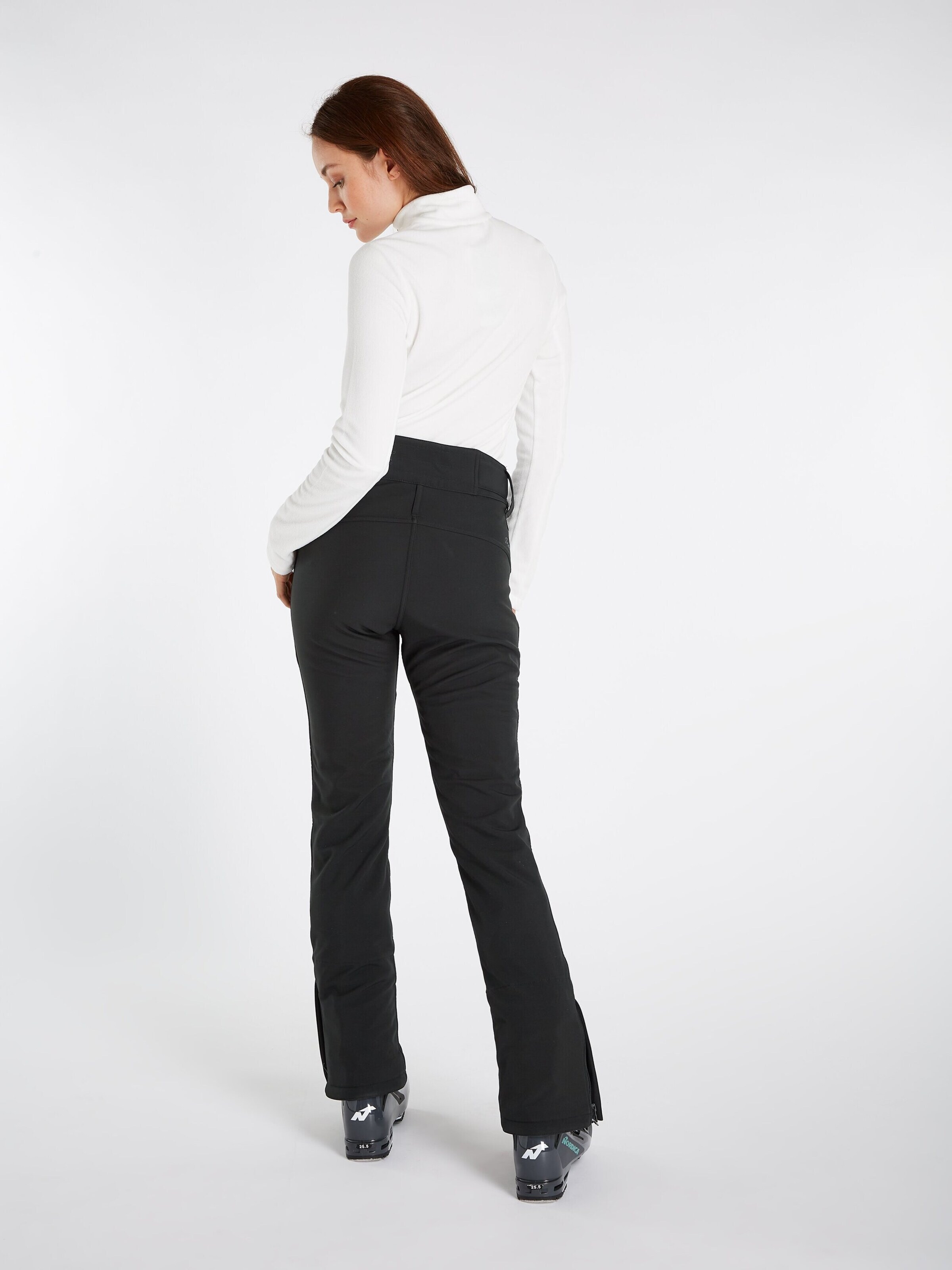 PROTEST Slim fit Workout Pants 'LOLE' in Black